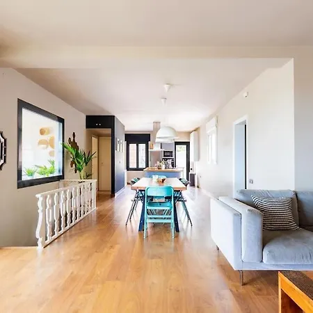 Andreu Country house *